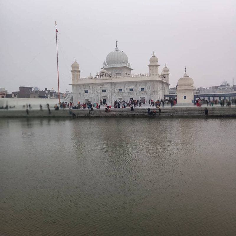 Gurudwara Chilla Sahib